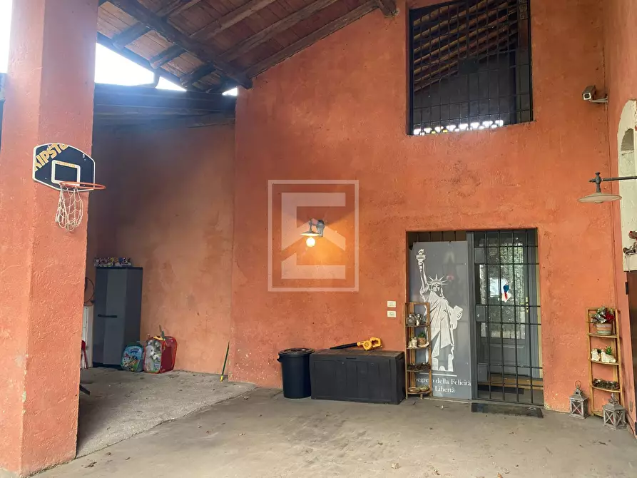 Immagine 41 di Rustico / casale in vendita  in via roma 10 a Gavardo