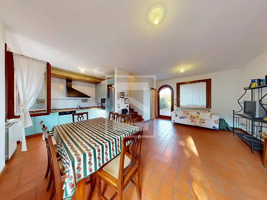 Immagine 3 di Appartamento in vendita  in via castellana 18 a Soiano Del Lago