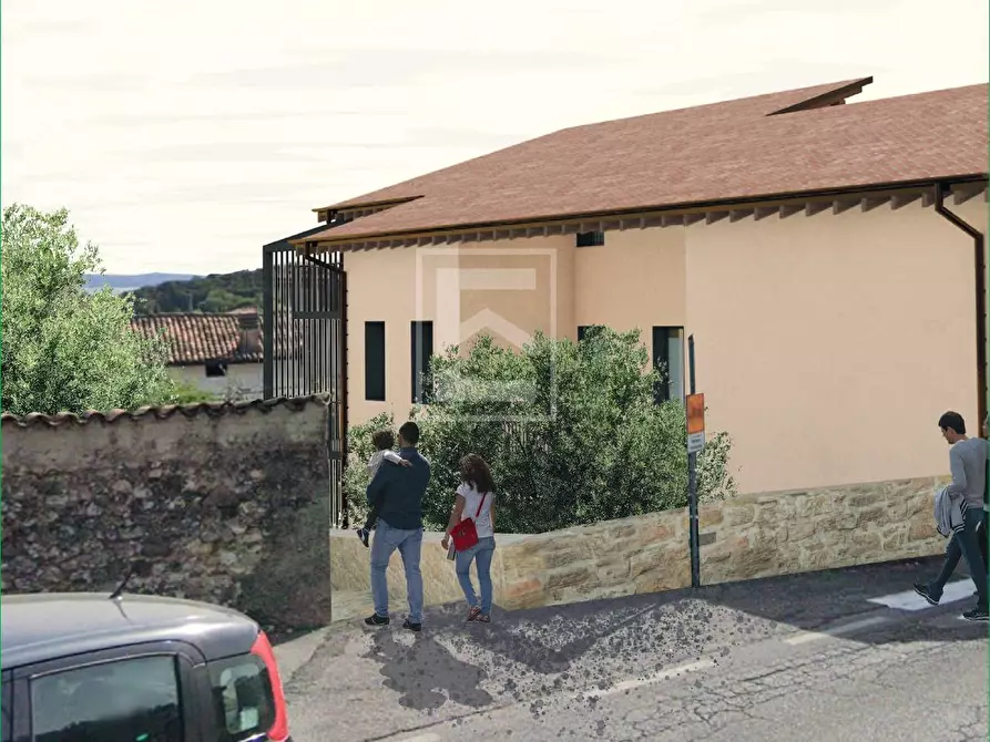 Immagine 4 di Appartamento in vendita  in vai iv novembre a Polpenazze Del Garda