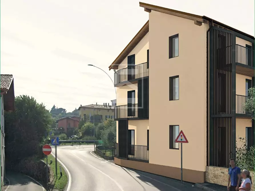 Immagine 3 di Appartamento in vendita  in vai iv novembre a Polpenazze Del Garda