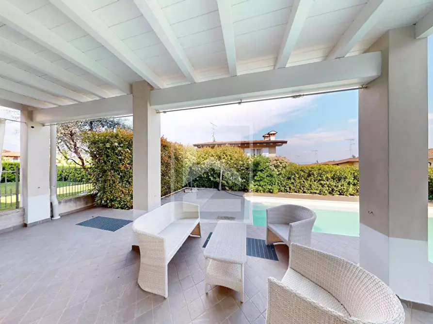Immagine 10 di Villa in vendita  in via dei Prati a Polpenazze Del Garda