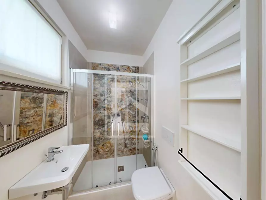 Immagine 15 di Villa in vendita  in via dei Prati a Polpenazze Del Garda