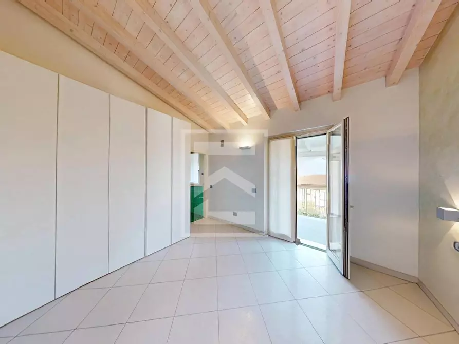 Immagine 23 di Villa in vendita  in via dei Prati a Polpenazze Del Garda