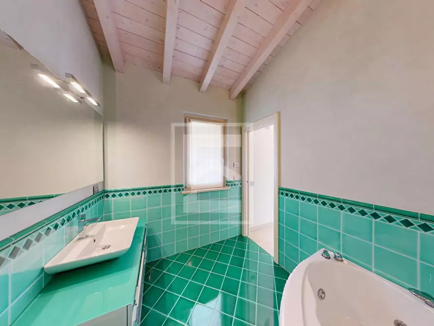 Immagine 24 di Villa in vendita  in via dei Prati a Polpenazze Del Garda