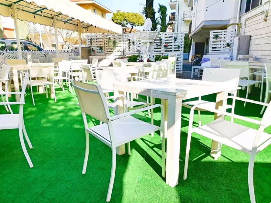 Immagine 8 di Albergo/B&B/Residence in vendita  in Viale Porto Palos a Rimini