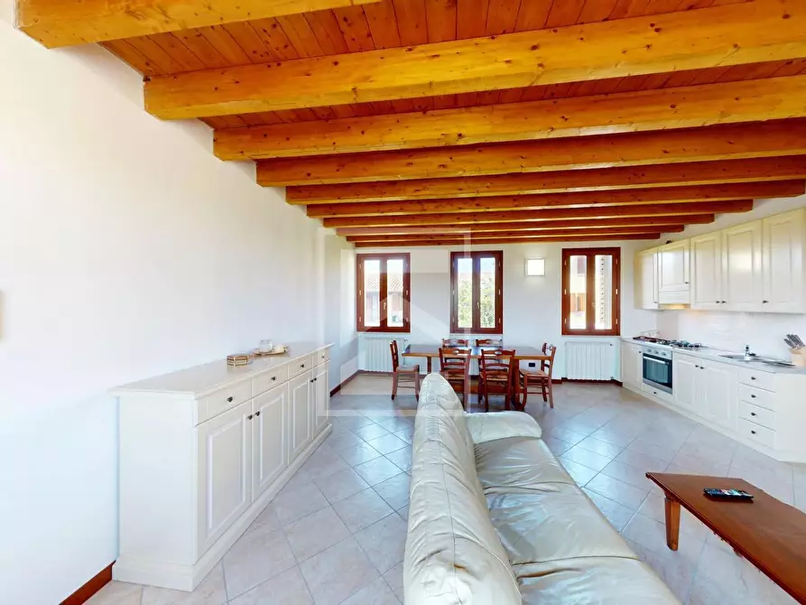 Immagine 9 di Appartamento in vendita  in Localita' Asmara a Pozzolengo