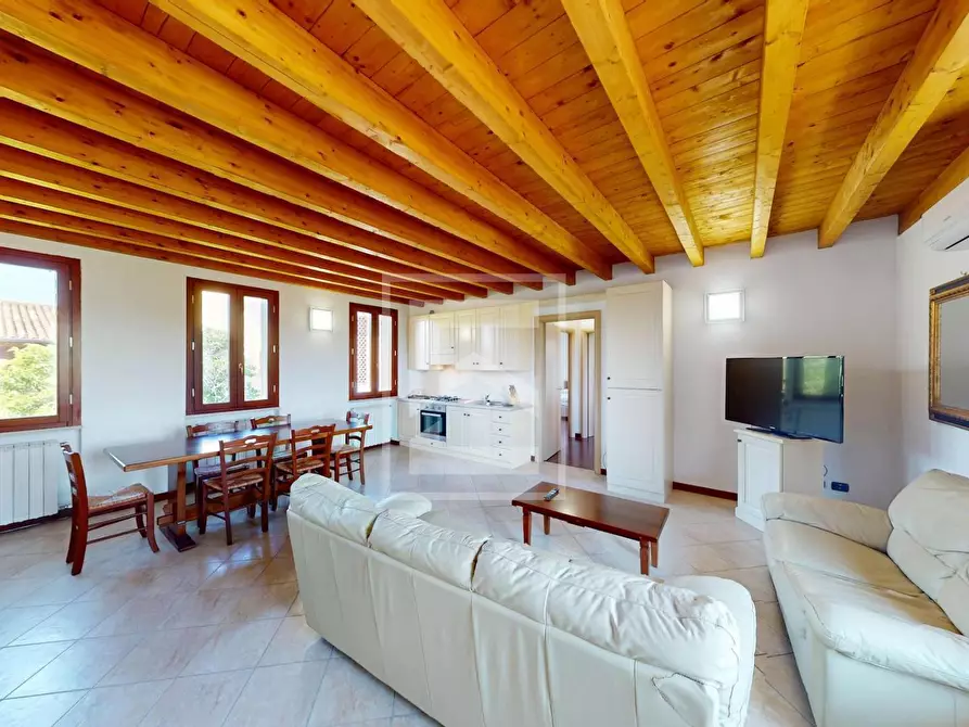 Immagine 16 di Appartamento in vendita  in Localita' Asmara a Pozzolengo