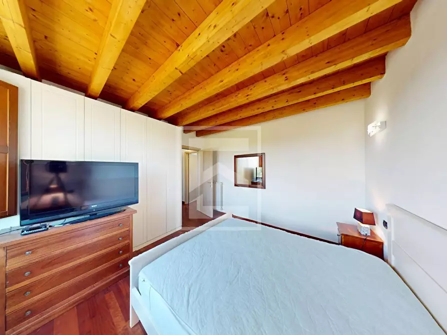 Immagine 22 di Appartamento in vendita  in Localita' Asmara a Pozzolengo