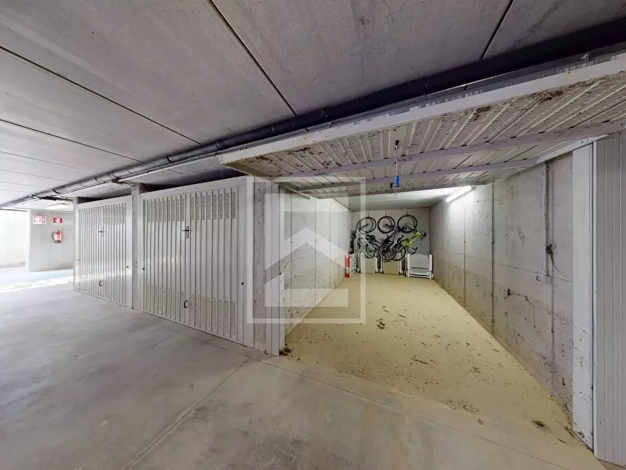 Immagine 32 di Appartamento in vendita  in Localita' Asmara a Pozzolengo