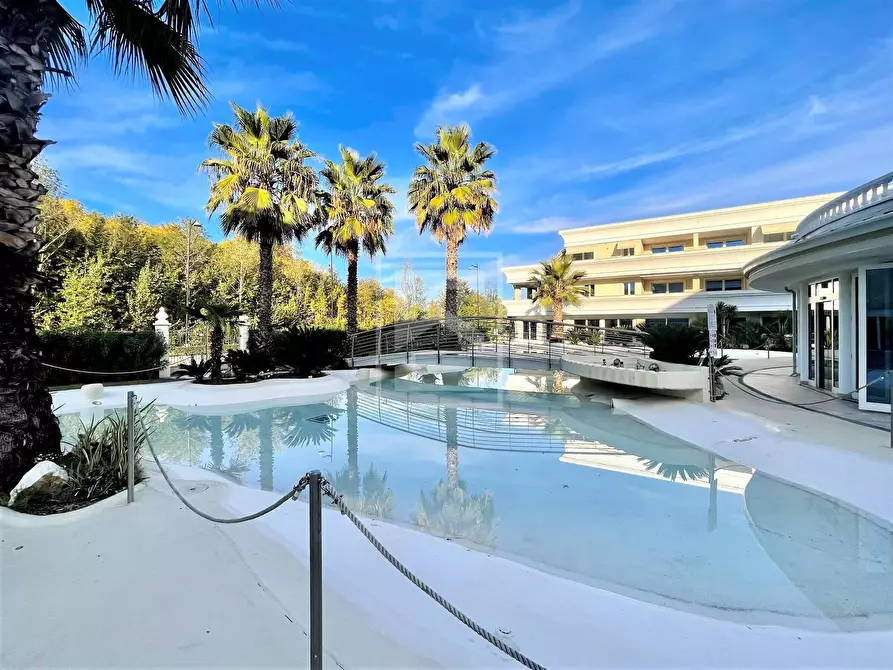 Immagine 21 di Appartamento in vendita  in aureliano a Desenzano Del Garda