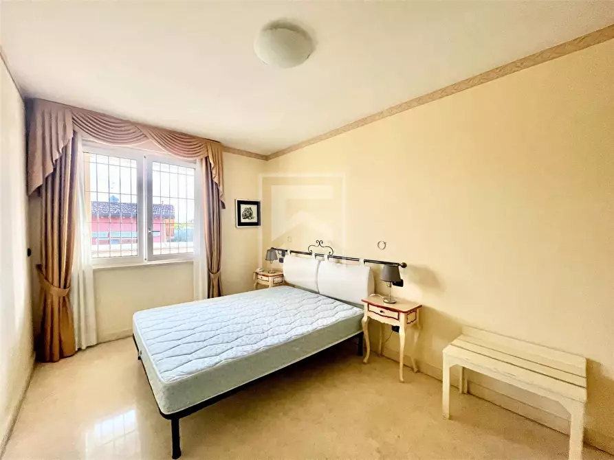 Immagine 10 di Appartamento in vendita  in aureliano a Desenzano Del Garda