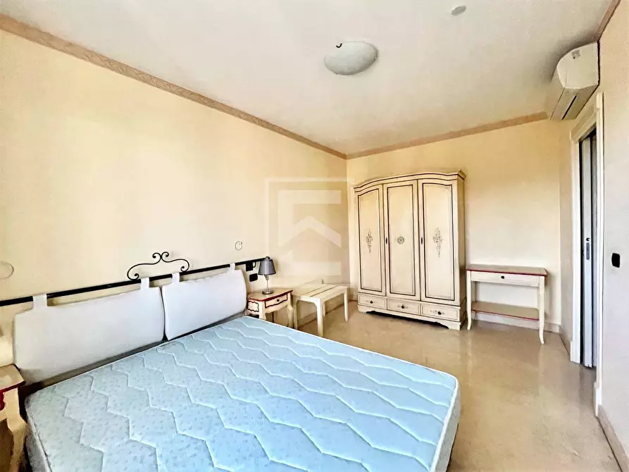 Immagine 11 di Appartamento in vendita  in aureliano a Desenzano Del Garda