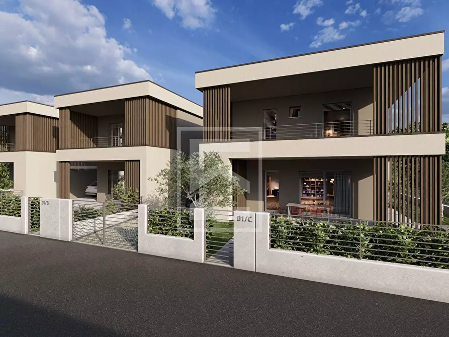 Immagine 12 di Villa in vendita  in via posteghe a Calvagese Della Riviera