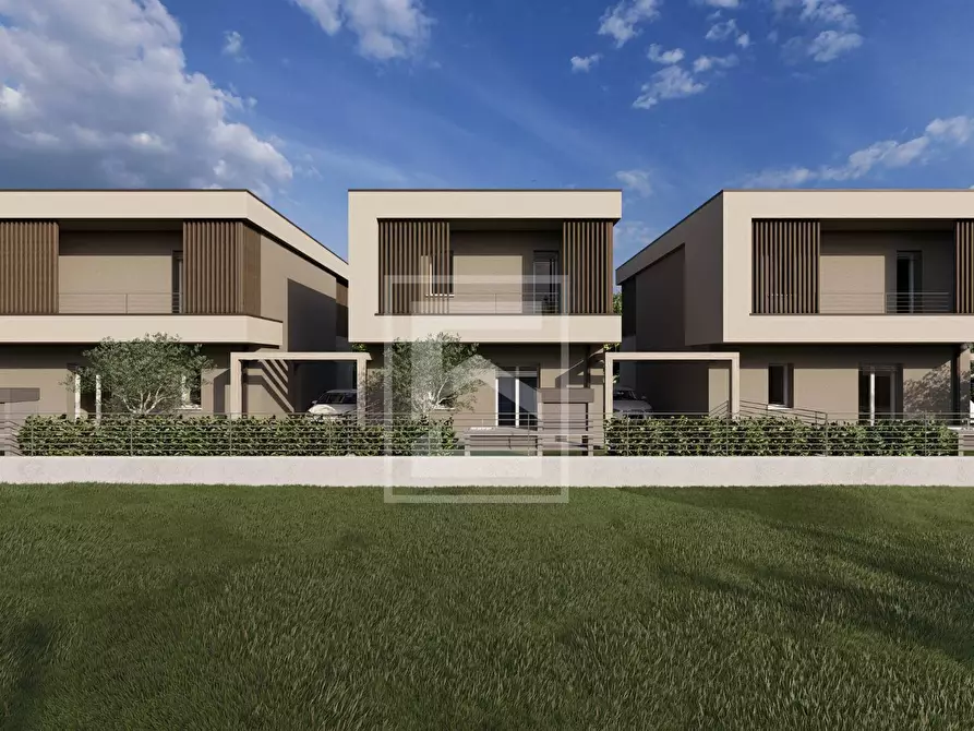 Immagine 5 di Villa in vendita  in via posteghe a Calvagese Della Riviera