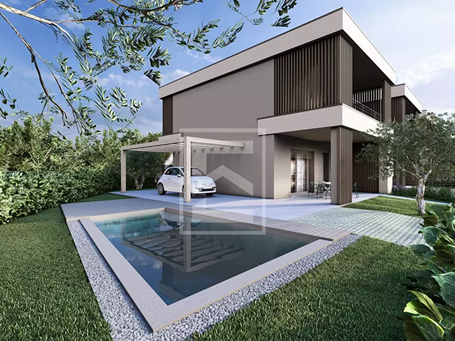 Immagine 1 di Villa in vendita  in via posteghe a Calvagese Della Riviera