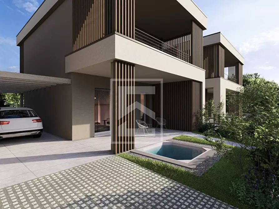 Immagine 3 di Villa in vendita  in via posteghe a Calvagese Della Riviera