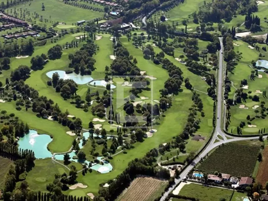 Immagine 8 di Appartamento in vendita  in via castellana a Calvagese Della Riviera