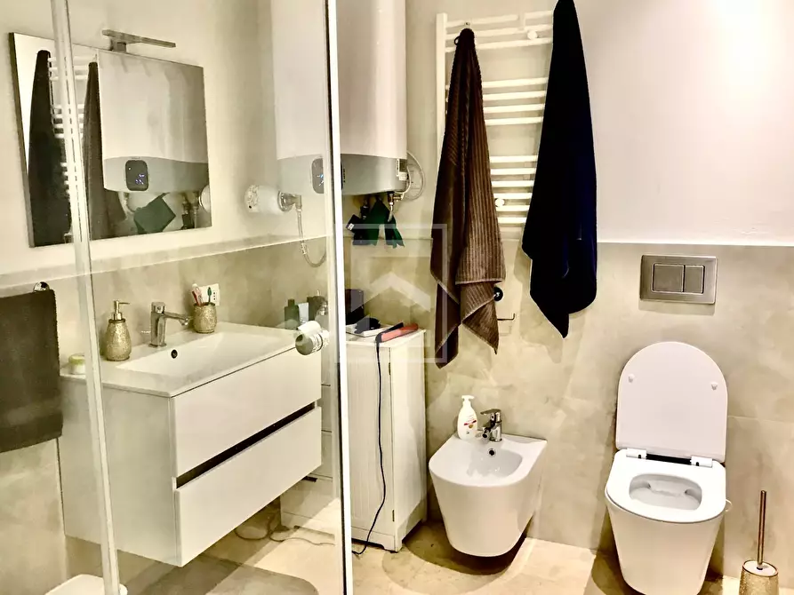 Immagine 15 di Appartamento in vendita  in aureliano a Desenzano Del Garda