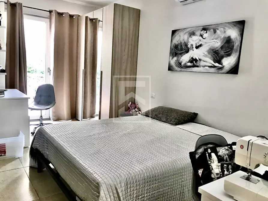 Immagine 14 di Appartamento in vendita  in aureliano a Desenzano Del Garda