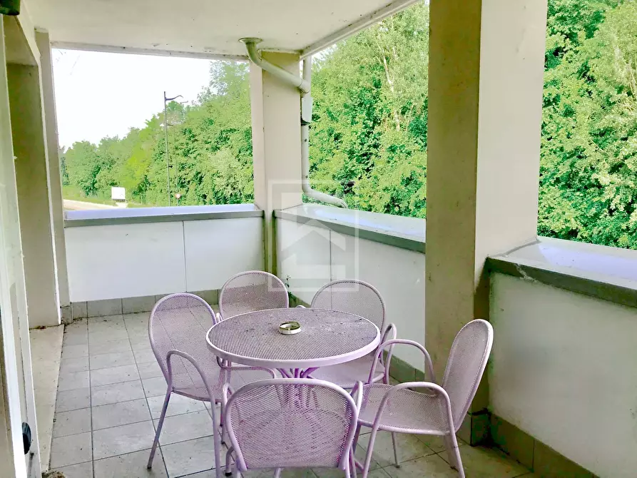 Immagine 29 di Appartamento in vendita  in via aureliano a Desenzano Del Garda