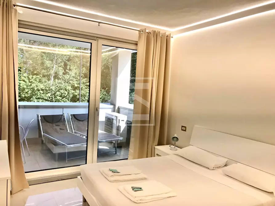 Immagine 14 di Appartamento in vendita  in aureliano a Desenzano Del Garda