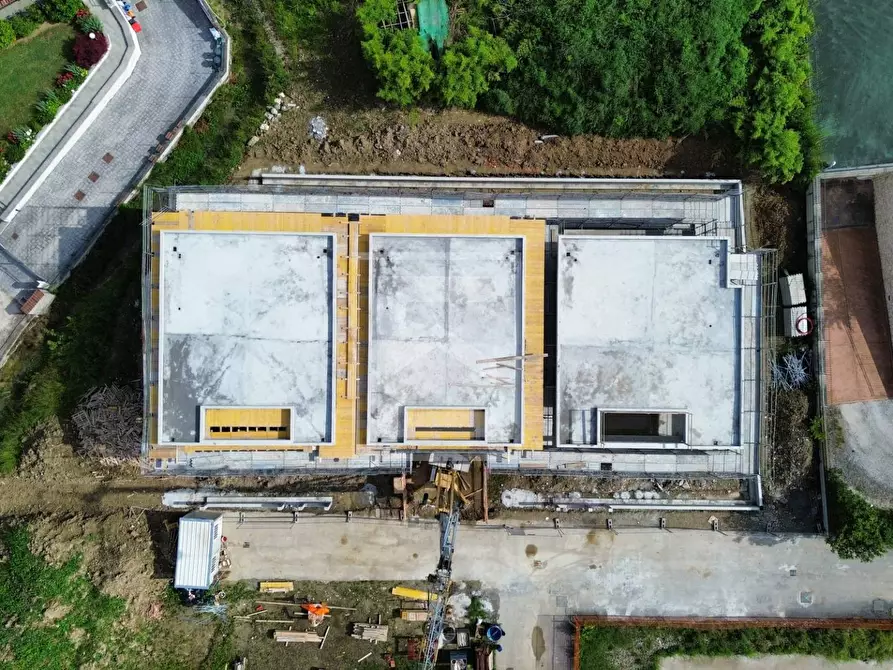 Immagine 26 di Villa in vendita  in via posteghe a Calvagese Della Riviera