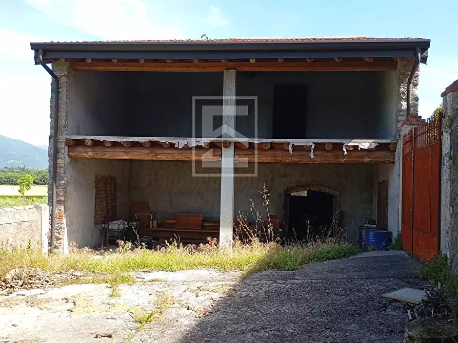 Immagine 9 di Rustico / casale in vendita  in Via San Vincenzo a Puegnago Sul Garda