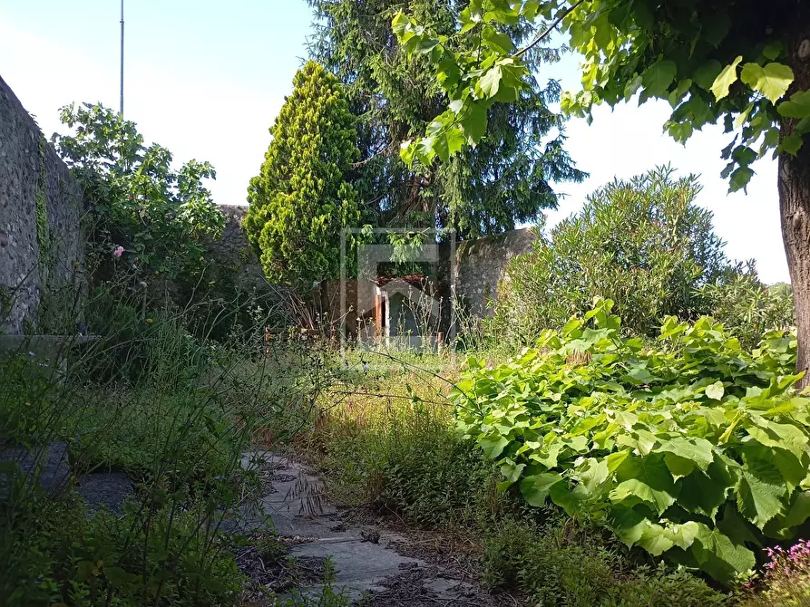 Immagine 12 di Rustico / casale in vendita  in Via San Vincenzo a Puegnago Sul Garda