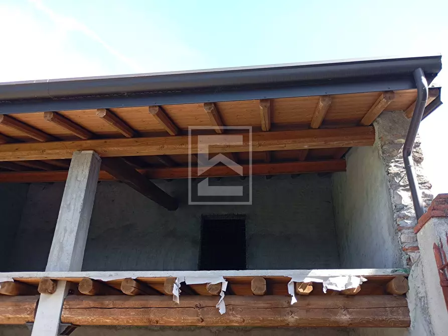 Immagine 21 di Rustico / casale in vendita  in Via San Vincenzo a Puegnago Sul Garda