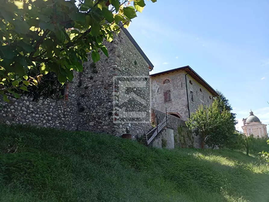 Immagine 26 di Rustico / casale in vendita  in Via San Vincenzo a Puegnago Sul Garda