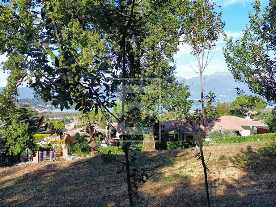 Immagine 9 di Terreno residenziale in vendita  in via g. Orlando s.n. a Manerba Del Garda