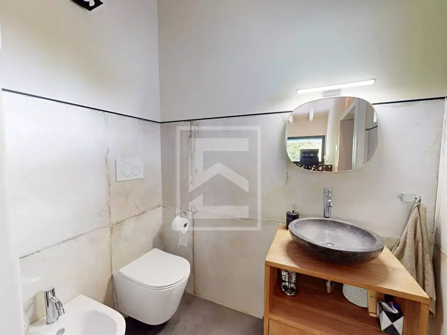 Immagine 13 di Villa in vendita  in via caravigla 22 a Padenghe Sul Garda