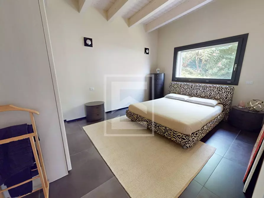 Immagine 16 di Villa in vendita  in via caravigla 22 a Padenghe Sul Garda