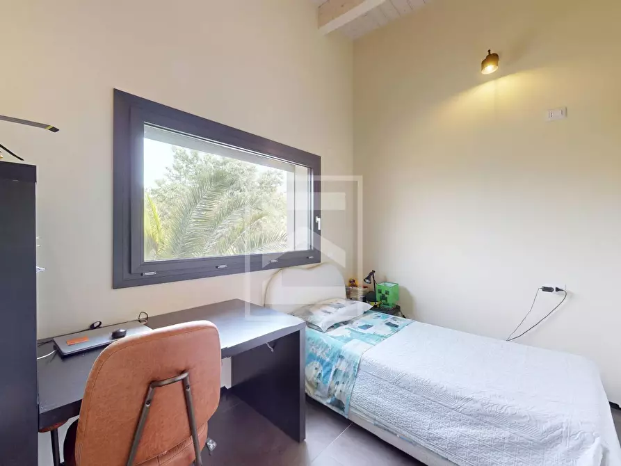 Immagine 21 di Villa in vendita  in via caravigla 22 a Padenghe Sul Garda