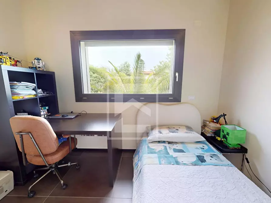 Immagine 22 di Villa in vendita  in via caravigla 22 a Padenghe Sul Garda