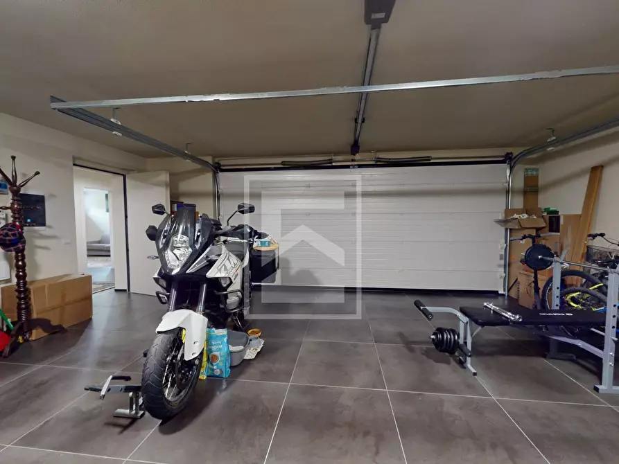 Immagine 36 di Villa in vendita  in via caravigla 22 a Padenghe Sul Garda