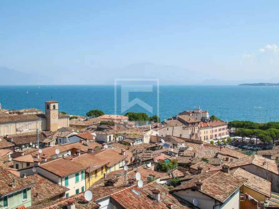 Immagine 3 di Rustico / casale in vendita  in garibaldi a Desenzano Del Garda