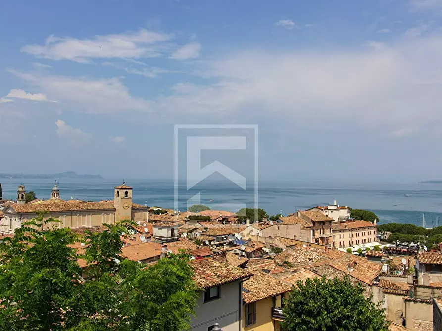 Immagine 5 di Rustico / casale in vendita  in garibaldi a Desenzano Del Garda