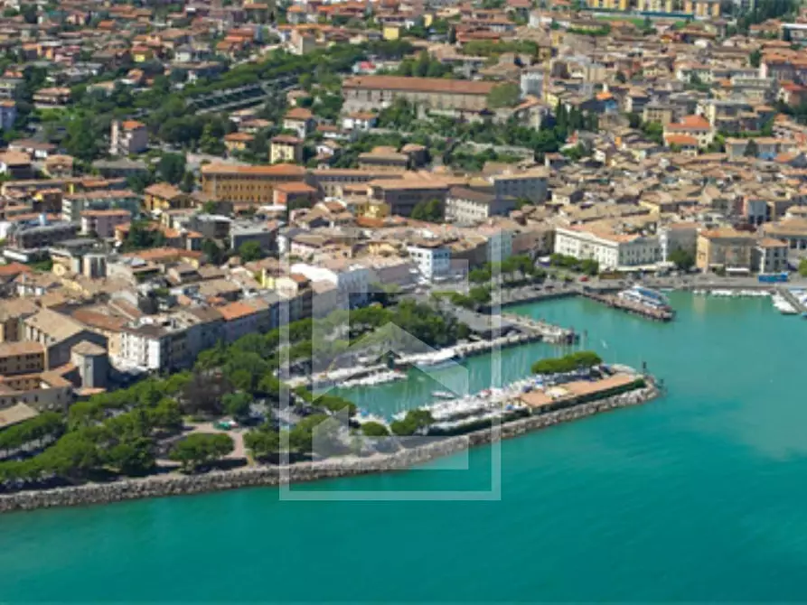 Immagine 8 di Rustico / casale in vendita  in garibaldi a Desenzano Del Garda