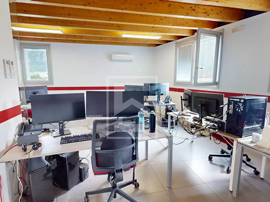 Immagine 37 di Capannone industriale in vendita  in via dei traversi a Vobarno