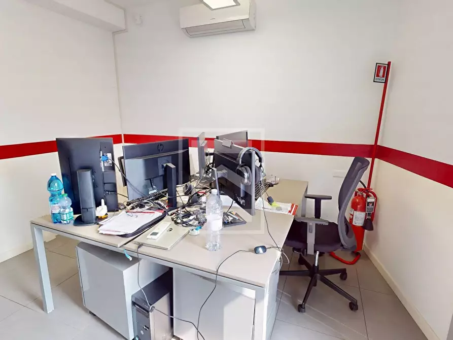 Immagine 38 di Capannone industriale in vendita  in via dei traversi a Vobarno