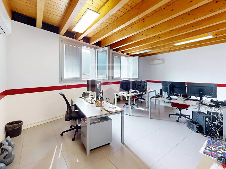 Immagine 59 di Capannone industriale in vendita  in via dei traversi a Vobarno