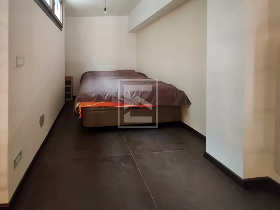 Immagine 11 di Appartamento in vendita  in via Verona a Sirmione