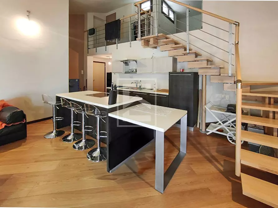 Immagine 4 di Appartamento in vendita  in via Verona a Sirmione