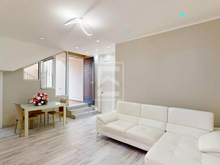 Immagine 2 di Appartamento in vendita  in Via Verona 147 a Sirmione