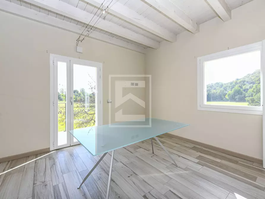 Immagine 16 di Villa in vendita  in Via Tugurio a Lonato del Garda
