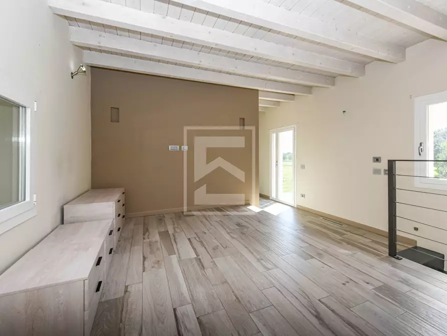 Immagine 29 di Villa in vendita  in Via Tugurio a Lonato del Garda