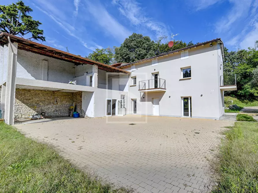 Immagine 49 di Villa in vendita  in Via Tugurio a Lonato del Garda