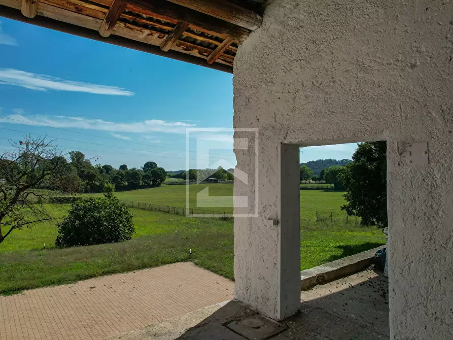 Immagine 51 di Villa in vendita  in Via Tugurio a Lonato del Garda