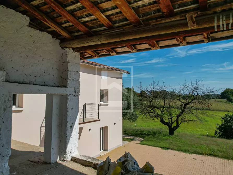 Immagine 52 di Villa in vendita  in Via Tugurio a Lonato del Garda